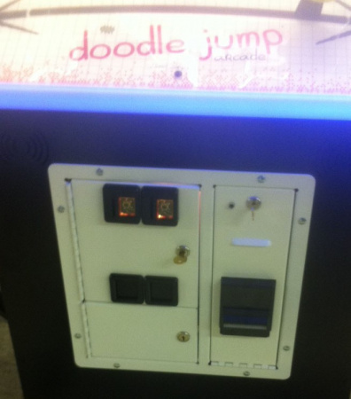 ICE DOODLE JUMP COIN/DBV DOOR Assembly