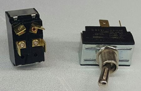 ICE Super Chexx 15 AMP On/Off Switch
