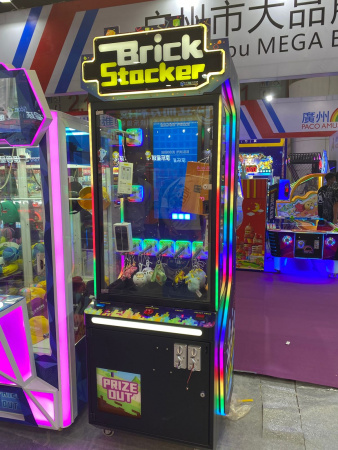 Игровой автомат Brick Stocker