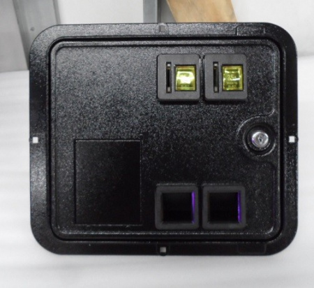 ICE COIN DOOR